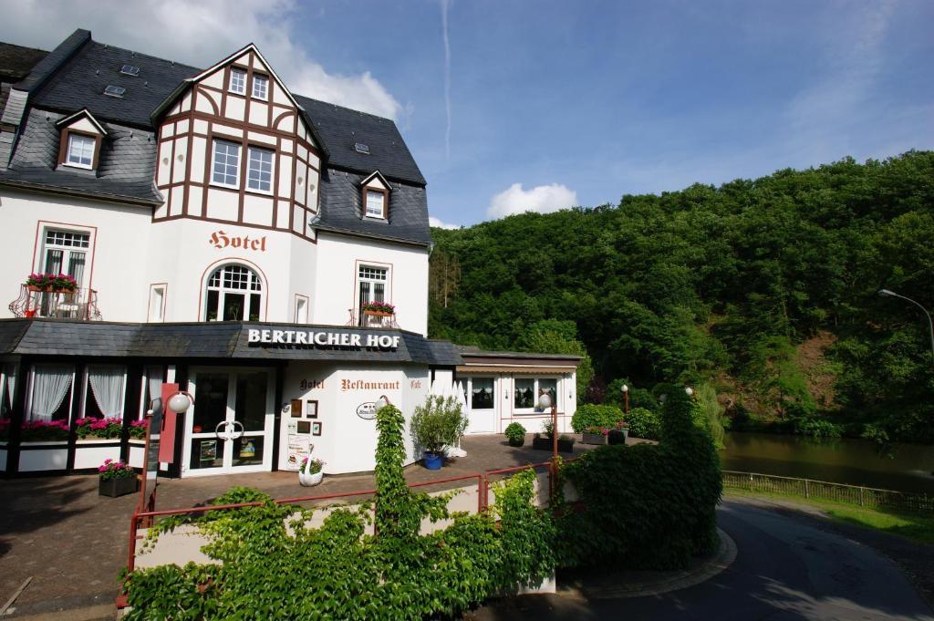 Bertricher Hof Hotel Garni Bad Bertrich Kültér fotó
